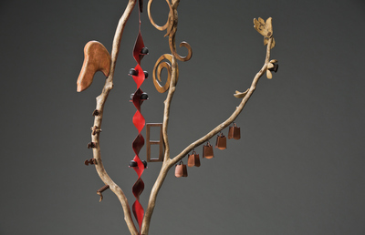Eve's Tree, sculpture by Rosy Penhallow, Watsonville California